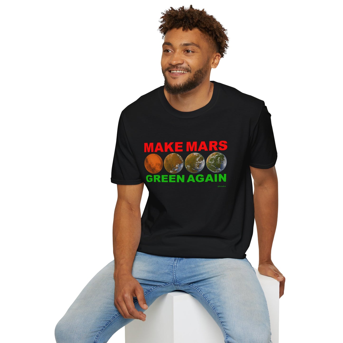 🔴 MAKE MARS GREEN AGAIN Unisex Softstyle T-Shirt